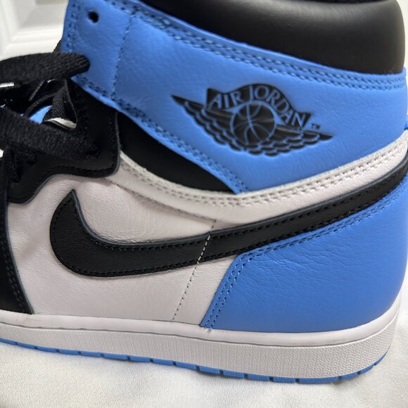 Air Jordan 1 Retro High OG 'UNC Toe' 2023 Size 12 - Picture 8 of 9